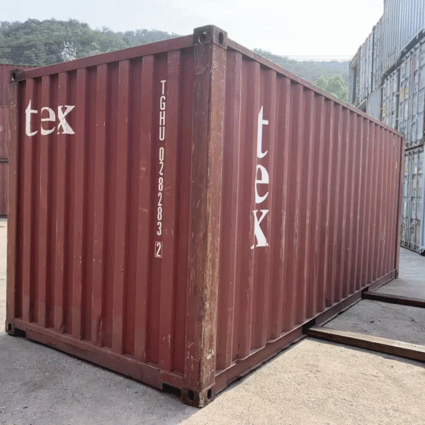 Used 20ft Shipping Container [Cargo Worthy] - Image 2
